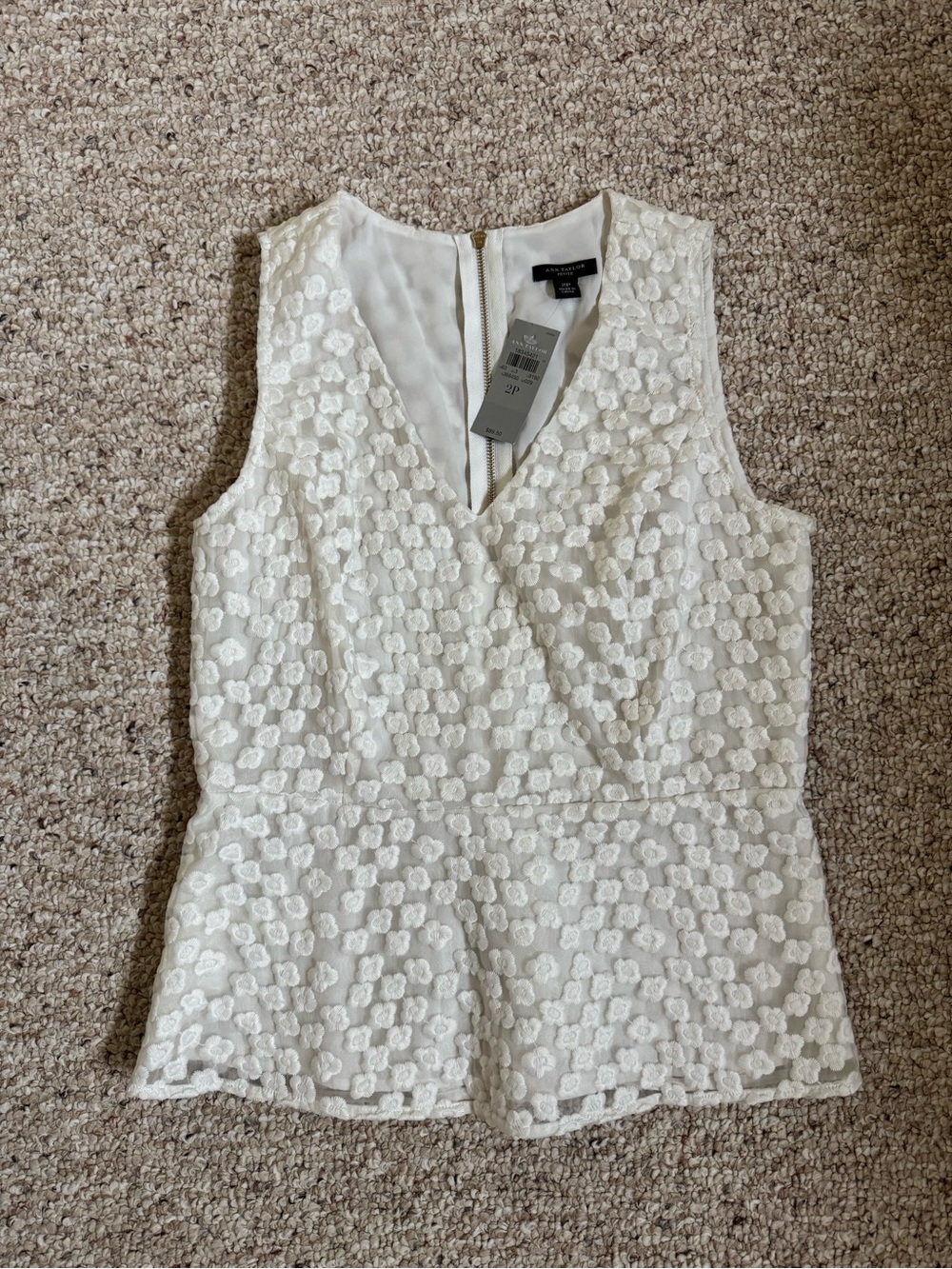 Ann Taylor Cream Floral Lace Sleeveless Blouse